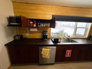 Caribou Cottage