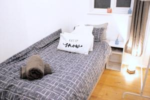 2-Bed Flat - 9 Min London City Airport - Fast DLR