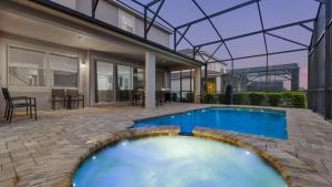 Minutes to Disney Parks Universal Sleeps 21 w Pool Hot Tub Game Room