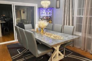 Spacious 3 bedroom duplex home inside Worcester