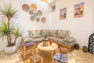 Tea time, 3 Bedroom Home plus Large terber terrace