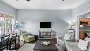 Salty Air Blue Mountain Flair by AvantStay