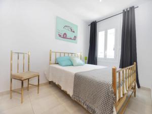 Apartment in Roses near Sandy Beach