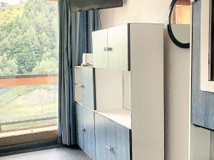 Studio fonctionnel Skis aux pieds Balcon vue pistes WIFI gratuit - FR-1-267-340