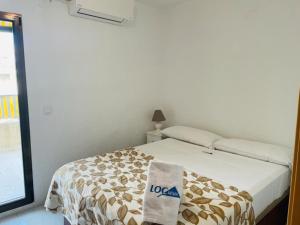 Casa con terraza y piscina en Els Poblets - ES-373-3