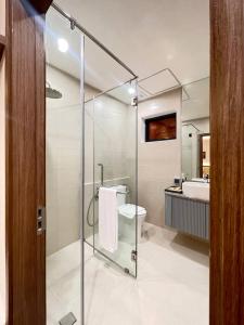 Champs Elysees Hotel & Suites