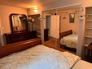 Cozy 4BR House Perfect for Families in West Seattle