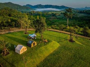 Banyakard Campground ลานกางเต็นท์บรรยากาศ