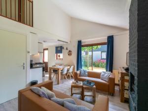 Yperhof 66 holiday home for 6 guests on cost