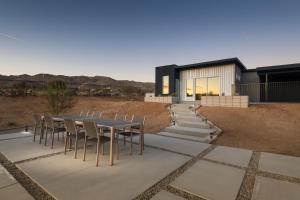 Alta House by Fieldtrip Near Park Entrance with Pool Spa Casita