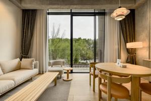 HAVN - Cozy Studio KOA Canvas, Access to NASAB