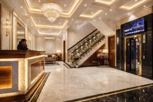 Atlantiis Suites Inn Near IGI Airport Delhi