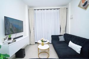 Modern 1 Bedroom Haven - Megs Suites
