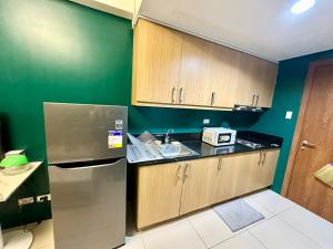 Shell Residence Moa by Gie