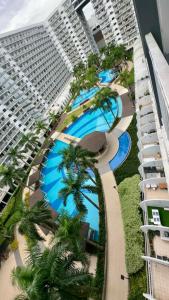 Shell Residence Moa by Gie