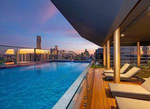 Luxury 2BR 2BA with Balcony Fortitude Valley