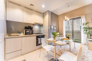 Furnished 1Bedroom with Burj Khalifa Tip View, Near Dubai Water Canal, Easy Access to Heart of Downtown - Zada Tower, Business Bay by Deluxe Holiday Homes