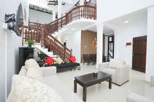 4BR Luxury Villa in Matara for Families & Groups