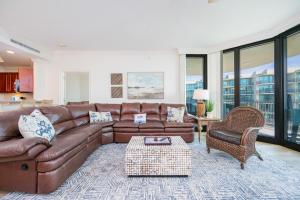 Phoenix on the Bay 1309