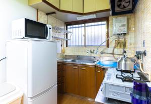 A quiet traditional Japanese hideaway in Osaka