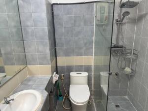 BTS skytrain Phra Khanong Happy Place 1bedroom with office set