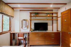 Katig Beachfront Boutique Hotel