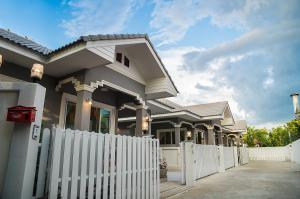 Chiang Mai Bann Income Homestay