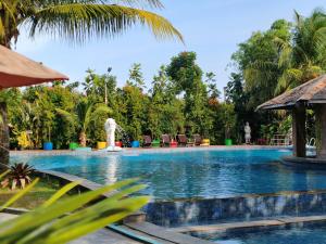 Thongs Inn Hotel Kualanamu