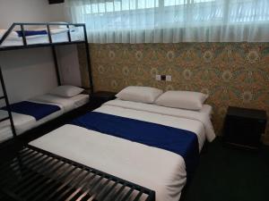 Carlton Hostel