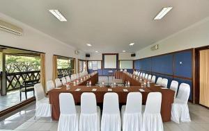 Grand Whiz Hotel Trawas Mojokerto