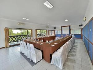 Grand Whiz Hotel Trawas Mojokerto