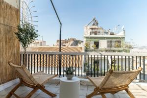 Central Cozy Apartments in Plaka by UPSTREET