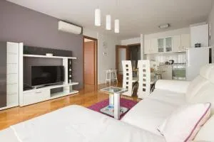 Queen's gate - 卡特兹奥布萨维