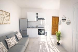 Bright studio flat in Cap dAil - Near Monaco