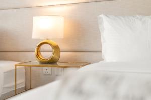 FIRST CLASS 2BR Ain Dubai & Marina Skyline