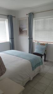 Hibberdene Beachfront Self-Catering 9 Catalina Bay