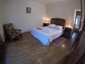 Appartements Les Glycines : photos des chambres