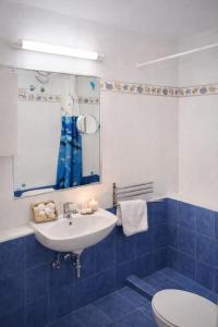 Emmas HOUSE near beach