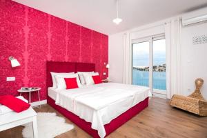 Luxury villa Rogoznica Sea Side with heated pool