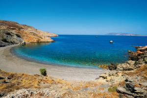 Vardia Bay Studios Folegandros Greece