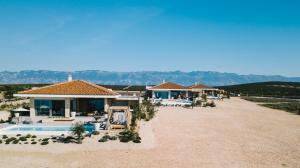 Luxury Villa Summer Dream Novalja 1 with Pool