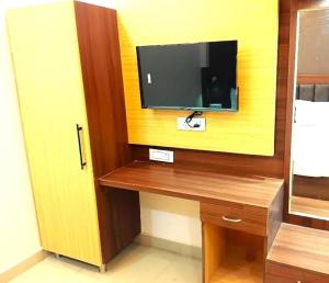 Hotel Akshita Ayodhya
