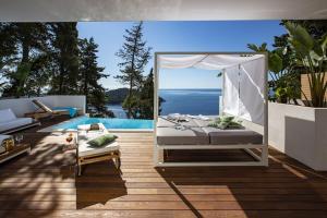 Luxury villa Elation Dubrovnik near Old Town with 2 pools