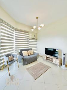 1 Spacious 2BR Apartment