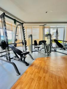 1 Spacious 2BR Apartment