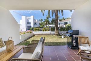 Garden suites 48 walking distance Puerto Banus