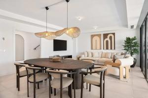 Mijas Townhouse, Sea Views, Golf and Pool