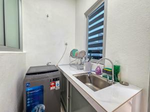 Nexus Kajang 5 mins walk to MRT Link