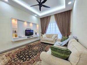 Nexus Kajang 5 mins walk to MRT Link