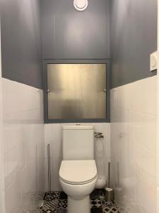 T4 Villeurbanne Lyon with wifi and parking